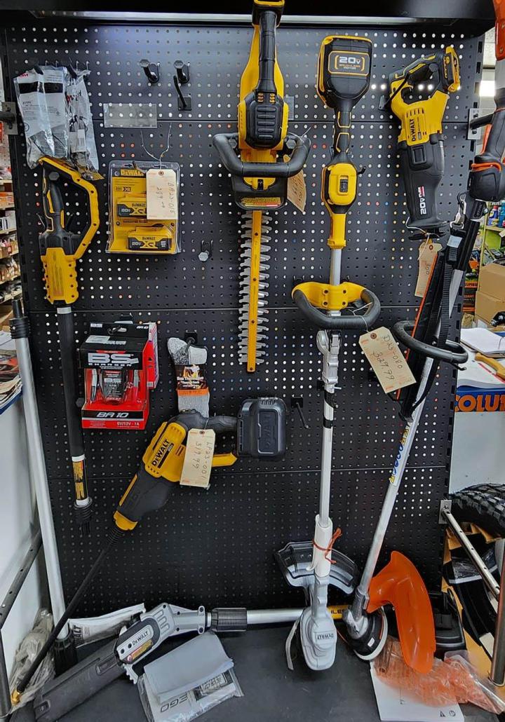 Vente de tracteur, tondeuse et souffleuse Lambton